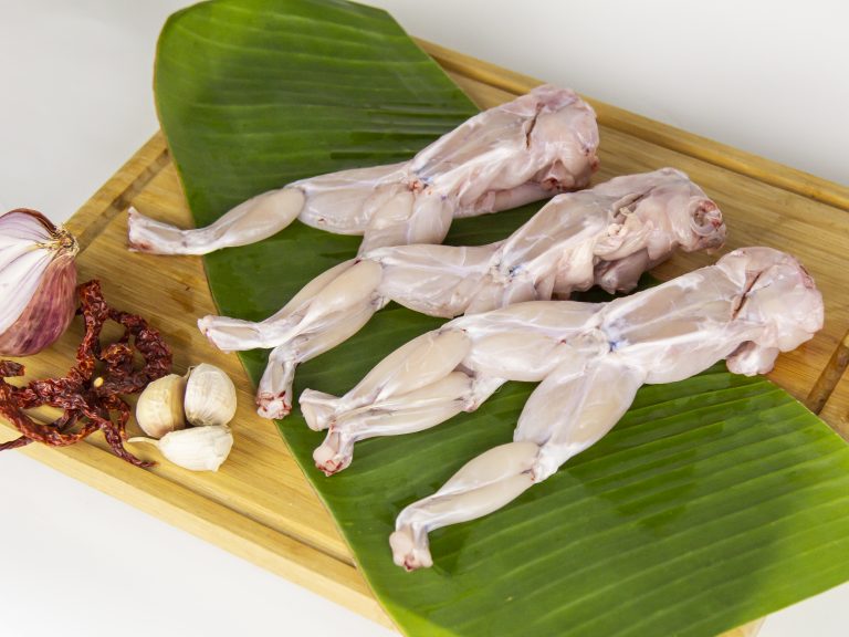 Fresh-Whole-Frog-Meat